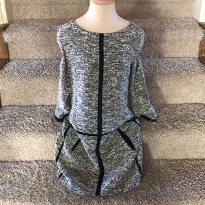 Chic tweed dress